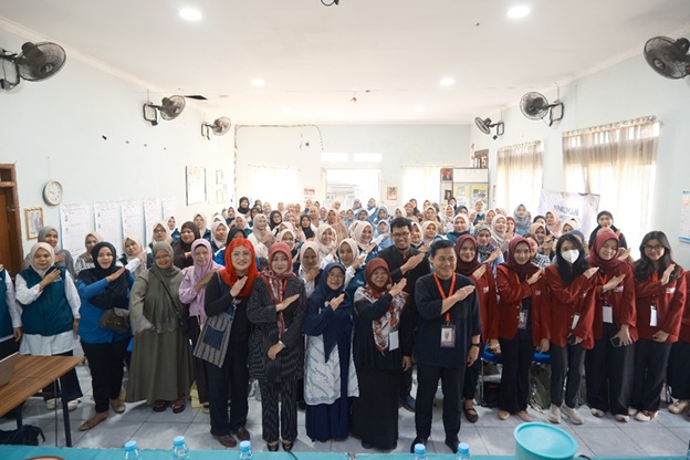 Kolaborasi FPBS dan FK UPI: Pakai Metode Storytelling untuk Edukasi Kesehatan Anak di Cimaung